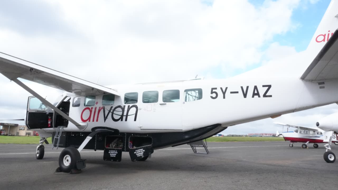 Dash 8 aircraft